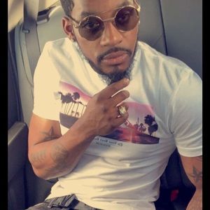 Meet your Posher, Kyle